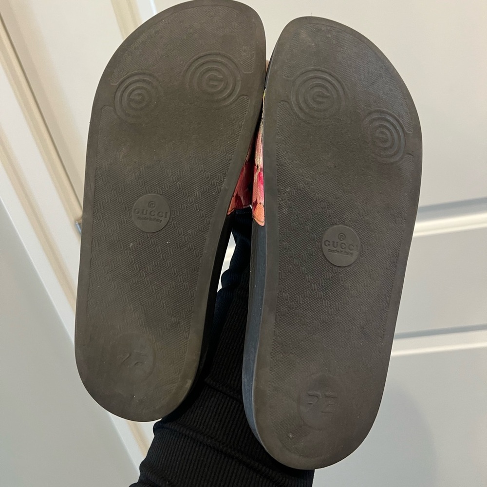 Gucci floral slides - Picture 2 of 3